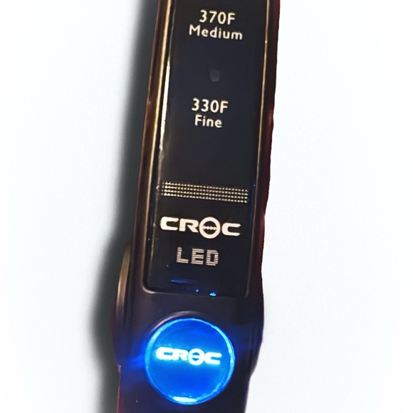 CROC Led Black Titanium Professional Flat Iron 1 Inch straightener - Picture 1 of 2